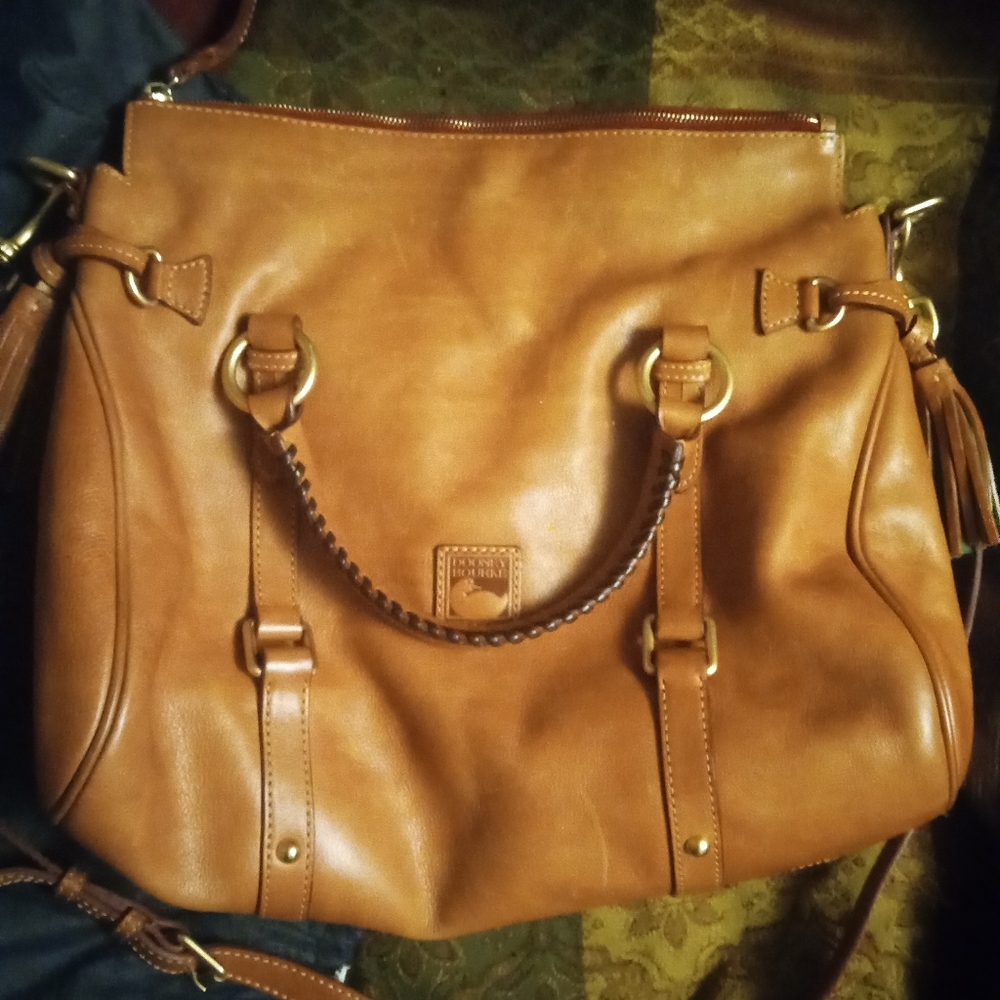 Dooney and Bourke satchel